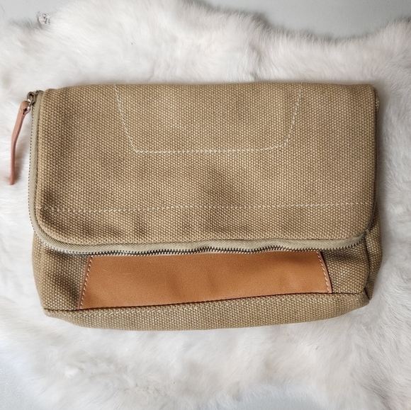 J. McLaughlin Foldover Textured Fabric Wristlet Clutch - Picture 1 of 8